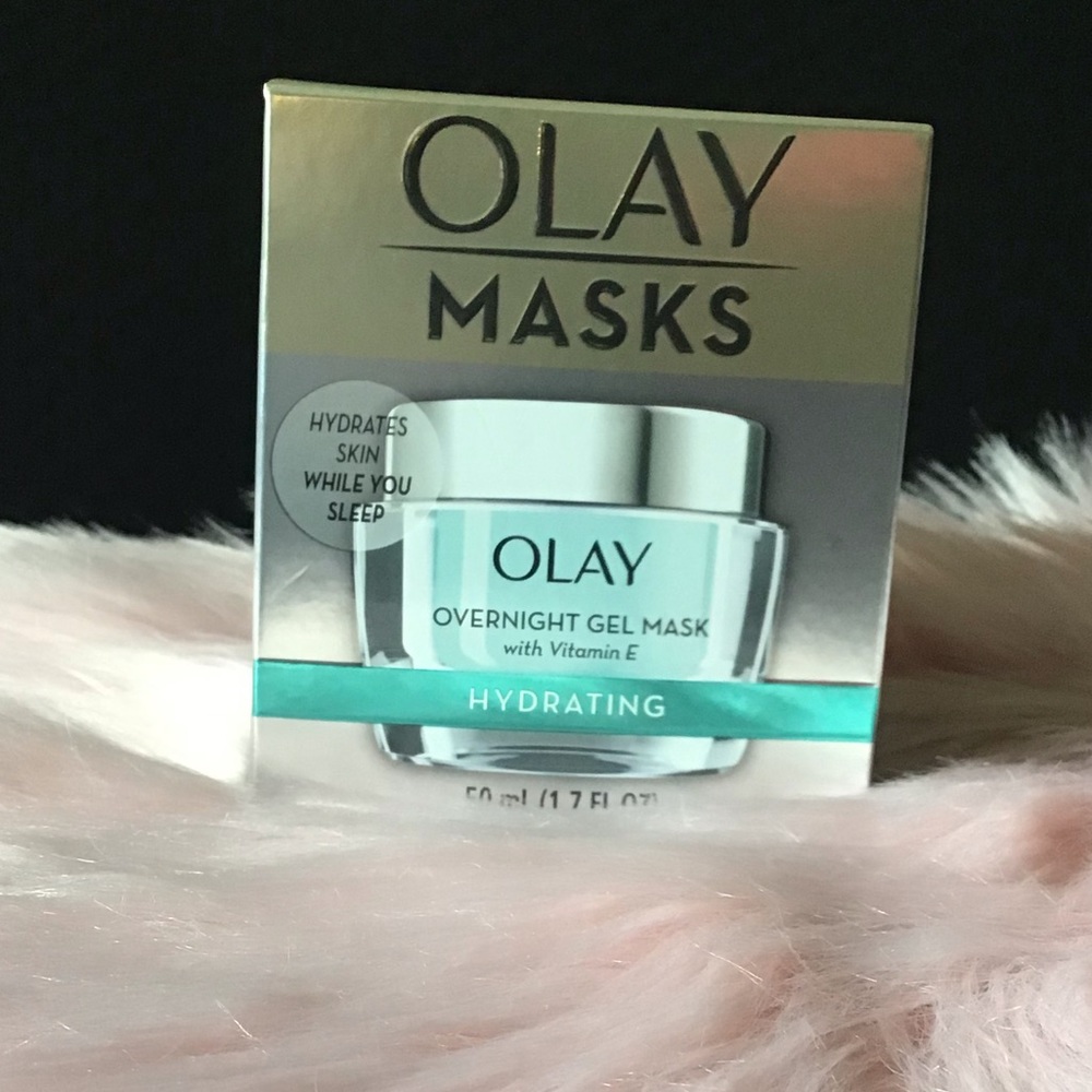NIB Olay Overnight Gel Mask With Vitamin E